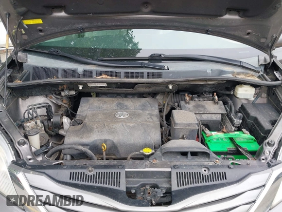 2012 Toyota Sienna XLE AAS with VIN 5TDYK3DC4CS216437, listed as a IAAI auction lot 42550624 with 253,123 mi miles and . Bid and sale history available at DreamBid. Image 10.