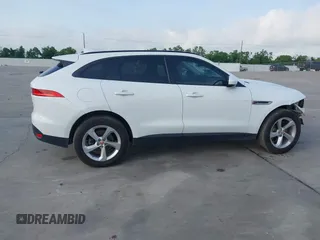 2017 Jaguar F-Pace 35t Premium z VIN SADCJ2BV1HA091773, wystawiony jako IAAI lot #42289518 z przebiegiem 130 935 mil mil oraz . Historia ofert i sprzedaży dostępna na DreamBid. Obrazek 13.