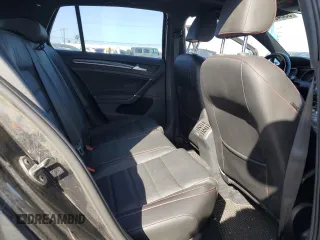 2017 Volkswagen GTI S z VIN 3VW547AU6HM048290, wystawiony jako Copart lot #55646065 z przebiegiem 83 581 mil mil oraz Szkoda całkowita • Salvage title. Historia ofert i sprzedaży dostępna na DreamBid. Obrazek 10.