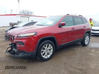 2014 Jeep Cherokee Latitude z VIN 1C4PJMCS4EW127709, wystawiony jako IAAI lot #42002110 z przebiegiem 51 574 mil mil oraz . Historia ofert i sprzedaży dostępna na DreamBid. Obrazek 18.