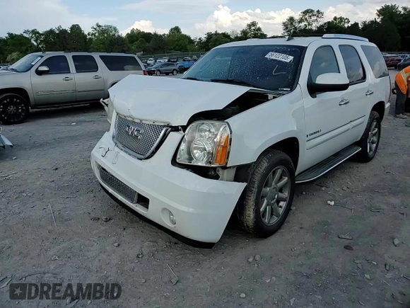 2007 GMC Yukon Denali z VIN 1GKFK63877J383310, wystawiony jako Copart lot #56122105 z przebiegiem 250 797 mil mil oraz Czysty tytuł • Clean title. Historia ofert i sprzedaży dostępna na DreamBid. Obrazek 15.