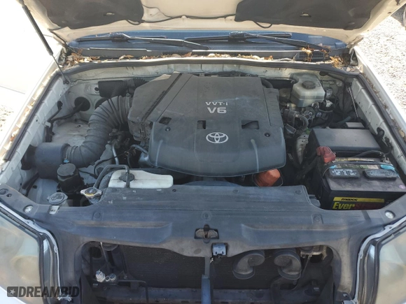 2004 Toyota 4Runner SR5 with VIN JTEZU14R540041509, listed as a Copart auction lot 50149645 with 257,964 mi miles and Clean Title. Bid and sale history available at carsss.com. Image 12.
