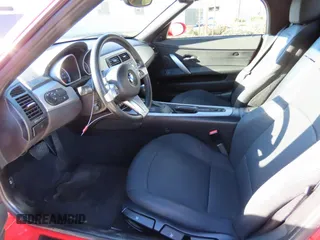 2008 BMW Z4 3.0i z VIN 4USBU33528LW76296, wystawiony jako Copart lot #48977075 z przebiegiem 56 115 mil mil oraz Szkoda całkowita • Salvage title. Historia ofert i sprzedaży dostępna na DreamBid. Obrazek 9.
