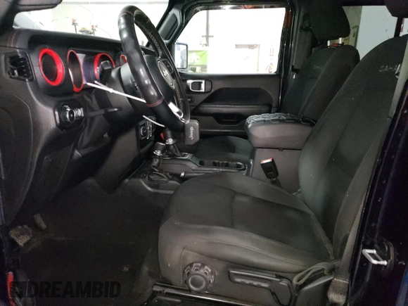 2020 Jeep Wrangler Unlimited Sahara z VIN 1C4HJXEN8LW118599, wystawiony jako Copart lot #60687535 z przebiegiem 74 824 mil mil oraz Czysty tytuł • Clean title. Historia ofert i sprzedaży dostępna na DreamBid. Obrazek 7.