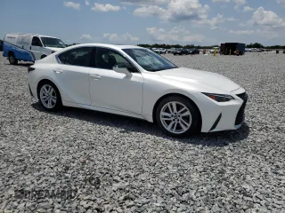 2021 Lexus IS 300 z VIN JTHCA1D21M5114771, wystawiony jako Copart lot #56099775 z przebiegiem 47 640 mil mil oraz Nie do naprawy • Non repairable. Historia ofert i sprzedaży dostępna na DreamBid. Obrazek 4.