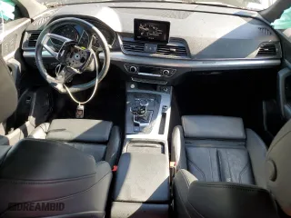 2020 Audi Q5 Premium with VIN WA1ANAFY6L2111793, listed as a Copart auction lot 52373045 with 81,578 mi miles and Salvage Title. Bid and sale history available at carsss.com. Image 8.