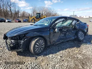 2025 Nissan Altima SV with VIN 1N4BL4DW6SN308033, listed as a Copart auction lot 45289345 with Not Provided miles and Salvage Title. Bid and sale history available at DreamBid. Image 1.