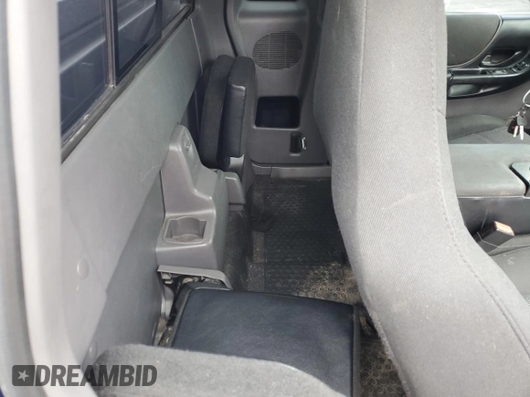 2003 Ford Ranger XL Fleet with VIN 1FTYR44V73PB03210, listed as a Copart auction lot 53499305 with 166,212 mi miles and Salvage title. Bid and sale history available at DreamBid. Image 10.