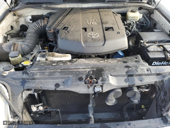 2005 Toyota 4Runner SR5 with VIN JTEZU14R550045772, listed as a Copart auction lot 52267285 with 257,925 mi miles and Clean Title. Bid and sale history available at carsss.com. Image 12.