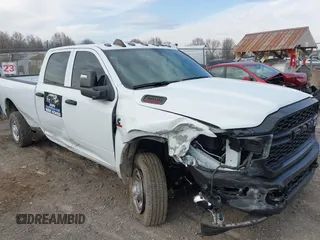 2024 Ram 2500 Tradesman with VIN 3C6UR5HL4RG156559, listed as a IAAI auction lot 41834788 with 2,789 mi miles and . Bid and sale history available at DreamBid. Image 1.