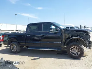 2020 Ford Super Duty F-250 SRW XL with VIN 1FT7W2BT4LEE84066, listed as a IAAI auction lot 41769458 with 149,998 mi miles. Bid and sale history available at carsss.com. Image 14.