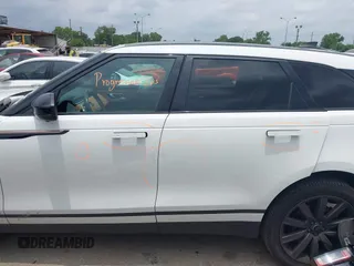 2018 Land Rover Range Rover Velar R-Dynamic HSE with VIN SALYM2RX4JA747575, listed as a IAAI auction lot 42432455 with 83,499 mi miles and . Bid and sale history available at DreamBid. Image 15.