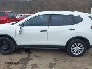 2017 Nissan Rogue SV with VIN KNMAT2MV5HP528634, listed as a IAAI auction lot 41876080 with 92,099 mi miles. Bid and sale history available at carsss.com. Image 15.
