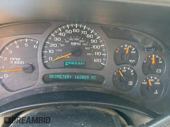 2003 GMC Sierra 1500 with VIN 2GTEC19X731239346, listed as a Copart auction lot 77679104 with 163,029 mi miles and Clean Title. Bid and sale history available at DreamBid. Image 8.