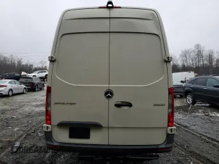 2021 Mercedes-Benz Sprinter with VIN W1Y4EDHY9MT066910, listed as a Copart auction lot 43480915 with 53,109 mi miles and Clean Title. Bid and sale history available at DreamBid. Image 6.