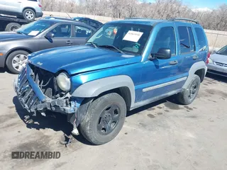 2005 Jeep Liberty Sport with VIN 1J4GK48K55W718275, listed as a IAAI auction lot 41869950 with 198,154 mi miles. Bid and sale history available at carsss.com. Image 18.