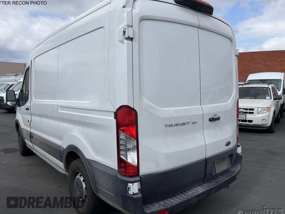 2019 Ford Transit с VIN 1FTYE1CM4KKA82234, выставлен на аукционе IAAI как лот 42545078 с пробегом 125 188 миль миль и . История ставок и продаж доступна на DreamBid. Изображение 8.
