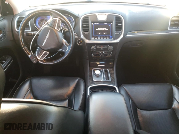 2019 Chrysler 300 Limited with VIN 2C3CCAKG4KH586631, listed as a Copart auction lot 74730544 with 103,762 mi miles and Non Repairable. Bid and sale history available at carsss.com. Image 8.