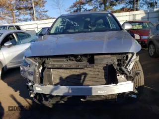 2022 Hyundai Santa Fe SE with VIN 5NMS1DAJ5NH395840, listed as a Copart auction lot 40544754 with 28,090 mi miles and . Bid and sale history available at DreamBid. Image 5.