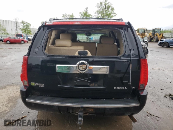 2009 Cadillac Escalade z VIN 1GYFK43589R217320, wystawiony jako Copart lot #57763045 z przebiegiem 185 818 mil mil oraz Szkoda całkowita • Salvage title. Historia ofert i sprzedaży dostępna na DreamBid. Obrazek 6.