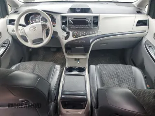2012 Toyota Sienna SE with VIN 5TDXK3DC6CS185557, listed as a Copart auction lot 53316495 with 131,898 mi miles and Salvage Title. Bid and sale history available at carsss.com. Image 8.