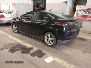 2012 Chevrolet Volt with VIN 1G1RB6E4XCU121723, listed as a IAAI auction lot 41856073 with 137,274 mi miles and . Bid and sale history available at carsss.com. Image 3.