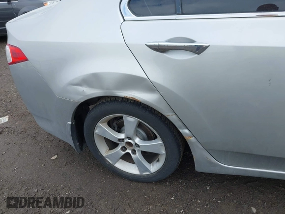 2010 Acura TSX z VIN JH4CU2F67AC016624, wystawiony jako IAAI lot #42813468 z przebiegiem 160 157 mil mil oraz . Historia ofert i sprzedaży dostępna na DreamBid. Obrazek 6.