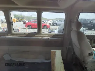 2002 GMC Savana z VIN 1GDFG65R221108418, wystawiony jako Copart lot #51793385 z przebiegiem 150 466 mil mil oraz Szkoda całkowita • Salvage title. Historia ofert i sprzedaży dostępna na DreamBid. Obrazek 11.