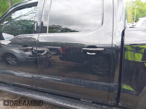 2021 Ford F-150 XL with VIN 1FTFW1E58MFB55529, listed as a IAAI auction lot 42219920 with 39,472 mi miles and . Bid and sale history available at DreamBid. Image 14.