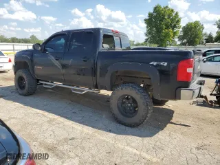 2007 Chevrolet Silverado 1500 LTZ with VIN 2GCFK13Y271592835, listed as a Copart auction lot 69279334 with 177,291 mi miles and Salvage Title. Bid and sale history available at carsss.com. Image 2.