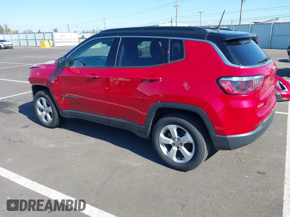 2018 Jeep Compass Latitude with VIN 3C4NJDBB5JT127730, listed as a IAAI auction lot 41701871 with 136,544 mi miles. Bid and sale history available at carsss.com. Image 3.