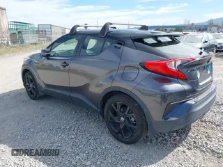2021 Toyota C-HR LE with VIN JTNKHMBX1M1120212, listed as a IAAI auction lot 41975849 with 62,228 mi miles. Bid and sale history available at carsss.com. Image 3.