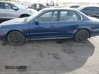2003 Hyundai Sonata with VIN KMHWF25S33A751747, listed as a IAAI auction lot 41493851 with 101,748 mi miles. Bid and sale history available at carsss.com. Image 6.