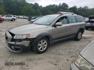 2011 Volvo XC70 3.2L z VIN YV4940BZ4B1105139, wystawiony jako Copart lot #60402415 z przebiegiem 182 404 mil mil oraz Czysty tytuł • Clean title. Historia ofert i sprzedaży dostępna na DreamBid. Obrazek 1.