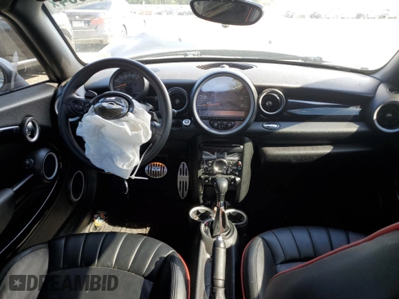2015 MINI Cooper Coupe with VIN WMWSX1C52FT508184, listed as a Copart auction lot 60639664 with 95,502 mi miles and Salvage Title. Bid and sale history available at carsss.com. Image 8.