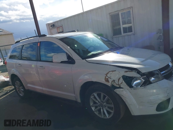 2014 Dodge Journey SXT with VIN 3C4PDCBGXET122969, listed as a IAAI auction lot 41741679 with 151,285 mi miles. Bid and sale history available at carsss.com. Image 13.