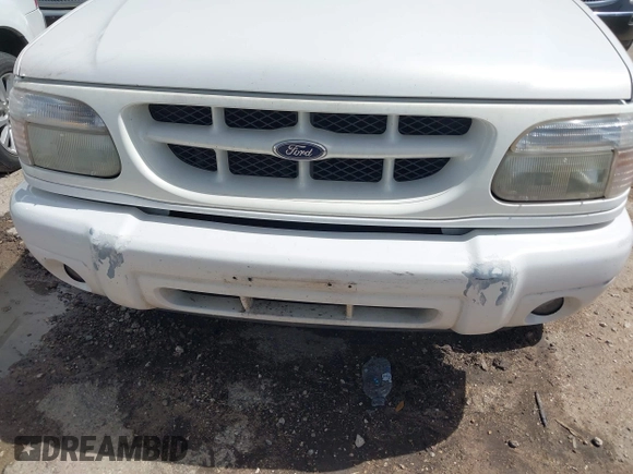 2000 Ford Explorer with VIN 1FMZU75E7YZA75919, listed as a IAAI auction lot 41809772 with 244,787 mi miles and . Bid and sale history available at DreamBid. Image 6.