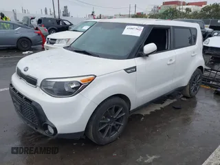 2016 Kia Soul + with VIN KNDJP3A53G7857829, listed as a IAAI auction lot 41807362 with 161,393 mi miles. Bid and sale history available at carsss.com. Image 17.