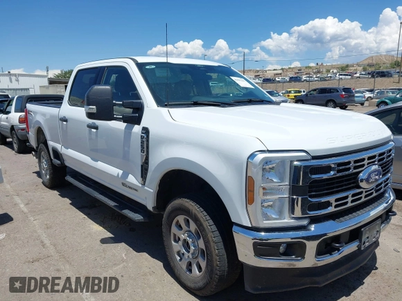 2024 Ford F-250 XL with VIN 1FT7W2BT9RED57676, listed as a IAAI auction lot 42593411 with 40,438 mi miles and . Bid and sale history available at DreamBid. Image 13.