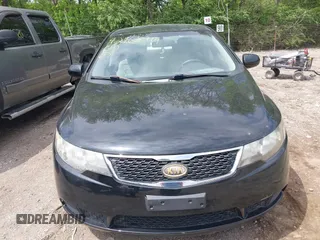 2012 Kia Forte LX with VIN KNAFT4A27C5608787, listed as a IAAI auction lot 42168417 with 113,125 mi miles. Bid and sale history available at carsss.com. Image 6.