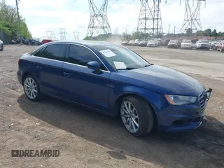 2015 Audi A3 Premium Plus z VIN WAUEFGFF9F1048198, wystawiony jako IAAI lot #42124245 z przebiegiem 93 872 mil mil oraz . Historia ofert i sprzedaży dostępna na DreamBid. Obrazek 1.