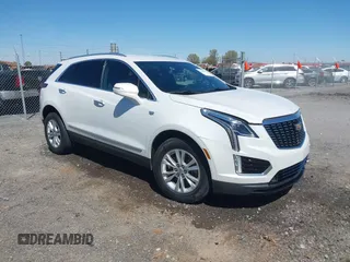 2020 Cadillac XT5 Luxury FWD z VIN 1GYKNAR48LZ236380, wystawiony jako IAAI lot #41864893 z przebiegiem 41 585 mil mil oraz . Historia ofert i sprzedaży dostępna na DreamBid. Obrazek 1.