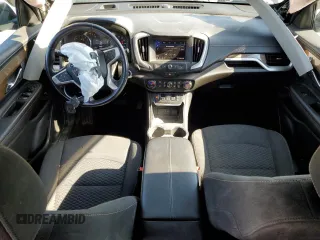 2020 GMC Terrain SLE z VIN 3GKALMEV0LL179840, wystawiony jako Copart lot #52201975 z przebiegiem 122 850 mil mil oraz Szkoda całkowita • Salvage title. Historia ofert i sprzedaży dostępna na DreamBid. Obrazek 8.