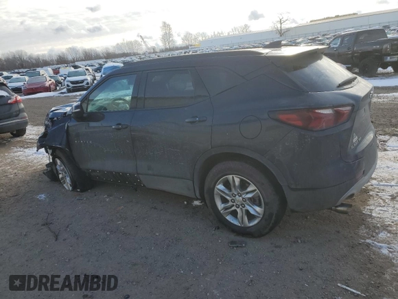 2021 Chevrolet Blazer LT z VIN 3GNKBHRS7MS526461, wystawiony jako Copart lot #83746194 z przebiegiem 62 816 mil mil oraz Szkoda całkowita • Salvage title. Historia ofert i sprzedaży dostępna na DreamBid. Obrazek 2.