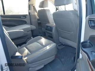 2019 Chevrolet Suburban Premier with VIN 1GNSCJKC0KR293658, listed as a IAAI auction lot 40563834 with 153,619 mi miles. Bid and sale history available at carsss.com. Image 8.