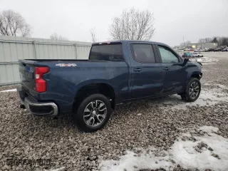 2022 Chevrolet Silverado 1500 LT with VIN 1GCPDKEK9NZ559509, listed as a Copart auction lot 41744165 with 59,893 mi miles and Clean Title. Bid and sale history available at carsss.com. Image 3.