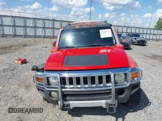 2009 Hummer H3 Adventure z VIN 5GTEN13E198105917, wystawiony jako IAAI lot #42020721 z przebiegiem 131 070 mil mil oraz . Historia ofert i sprzedaży dostępna na DreamBid. Obrazek 13.