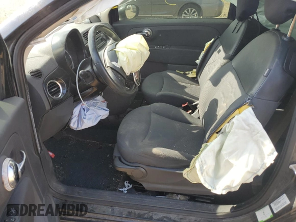 2013 FIAT 500 Pop z VIN 3C3CFFAR7DT711185, wystawiony jako Copart lot #54407005 z przebiegiem Nie podano mil oraz Szkoda całkowita • Salvage title. Historia ofert i sprzedaży dostępna na DreamBid. Obrazek 7.
