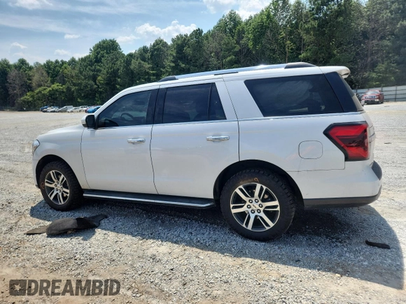 2022 Ford Expedition Limited with VIN 1FMJU2AT7NEA29286, listed as a Copart auction lot 61432375 with 73,355 mi miles and Salvage title. Bid and sale history available at DreamBid. Image 2.