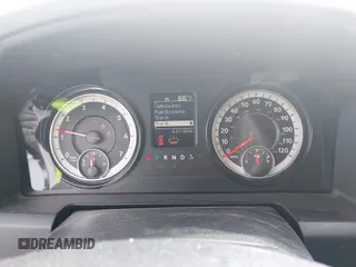 2018 Ram 1500 Tradesman с VIN 1C6RR6FG9JS261922, выставлен на аукционе IAAI как лот 41860338 с пробегом 41 016 миль миль и . История ставок и продаж доступна на DreamBid. Изображение 7.